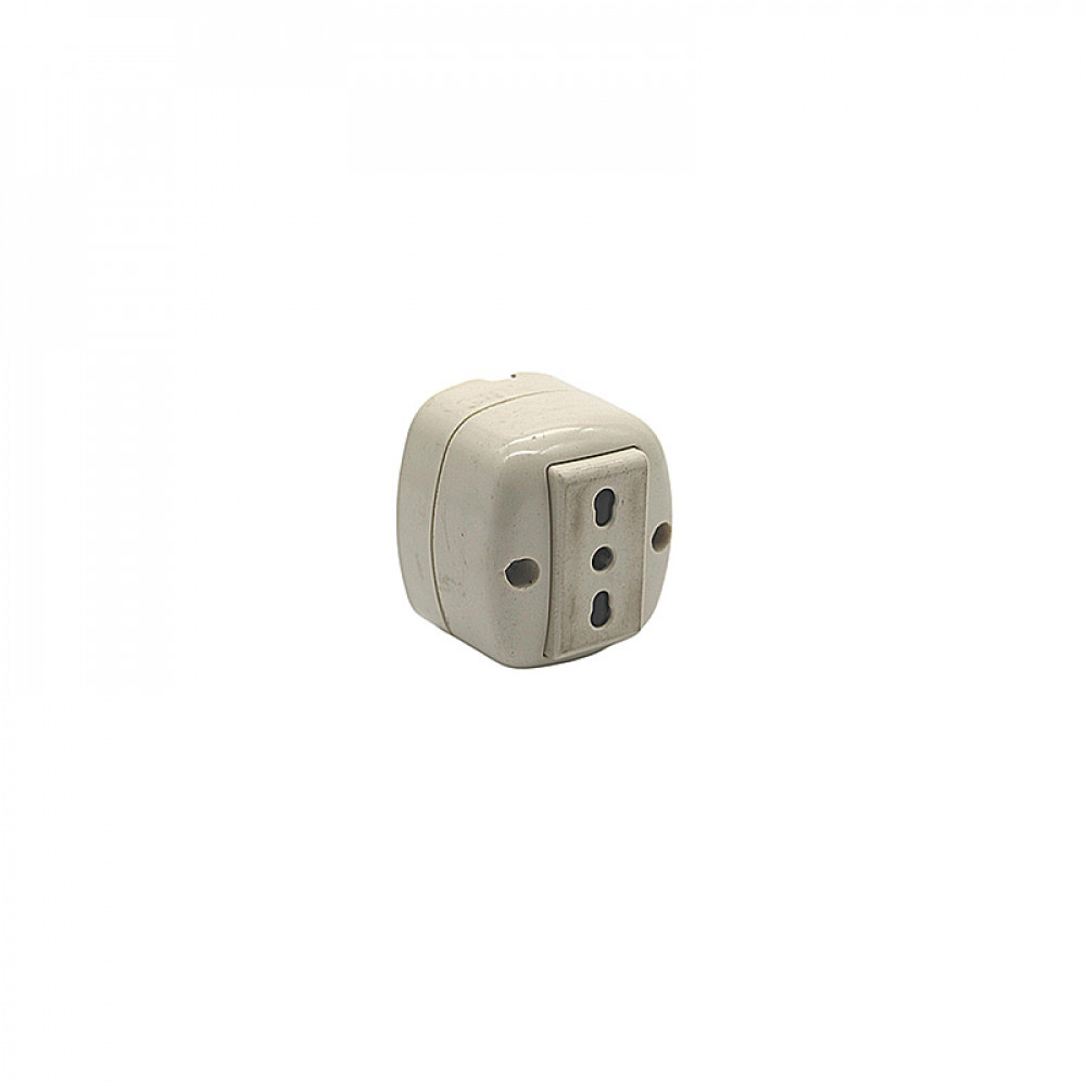 Enchufe Hembra Tic.s/pto 2p+t 10/16a 57n